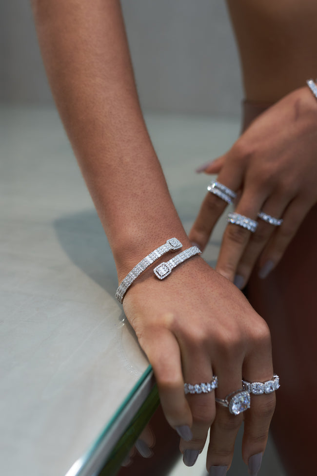 Wayda Bangle