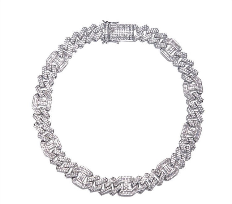 Executive Link Necklace